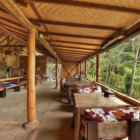 Sang Giri Mountain Glamping Camp Hotel